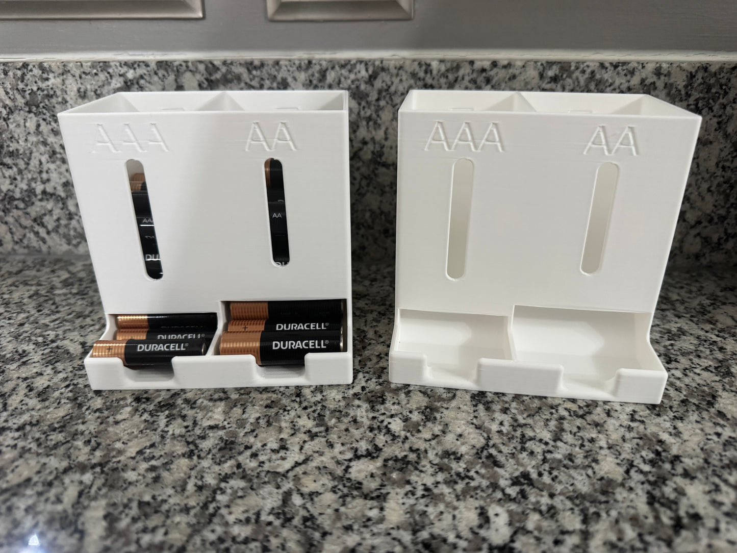 Battery Holder for AA and AAA Batteries