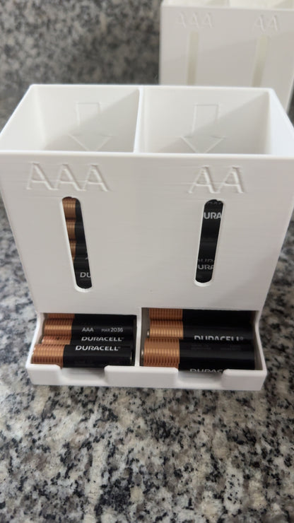 Battery Holder for AA and AAA Batteries